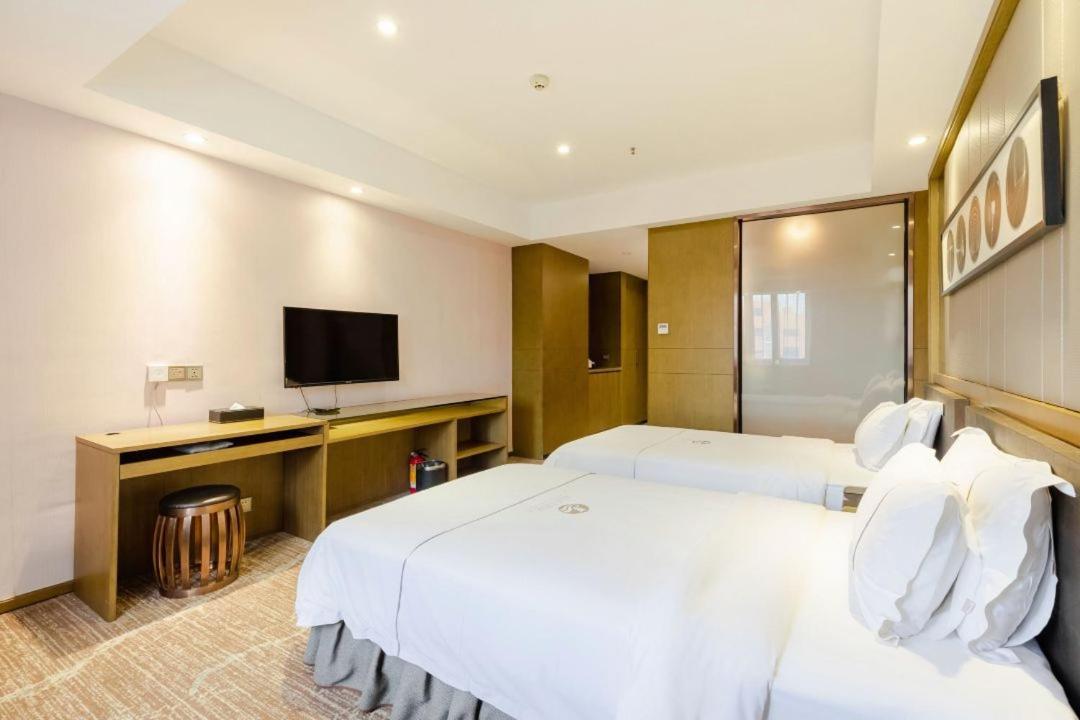 Lnsail Hotel Shenzhen Luohu Port Railway Station Kültér fotó