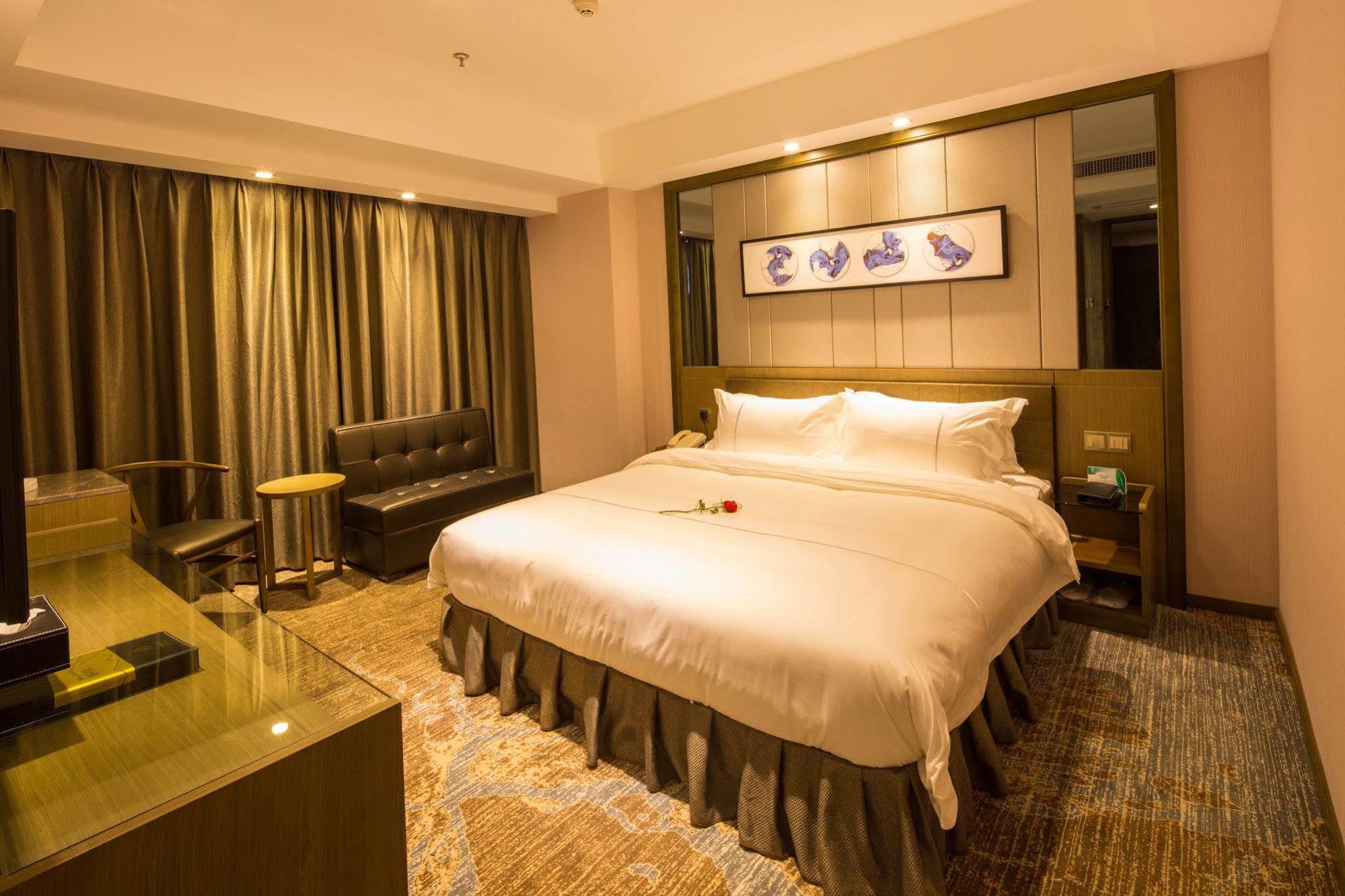Lnsail Hotel Shenzhen Luohu Port Railway Station Kültér fotó
