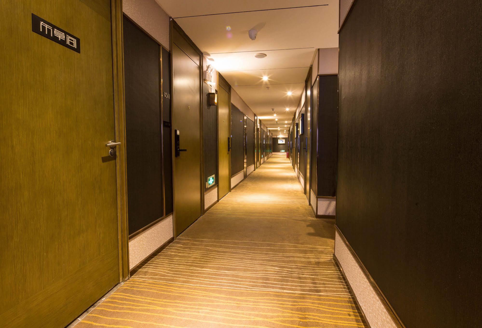 Lnsail Hotel Shenzhen Luohu Port Railway Station Kültér fotó
